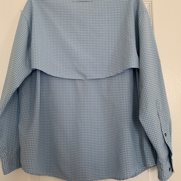 LL Bean Women’s Button Down Shirt Size Large - Picture 3 of 9